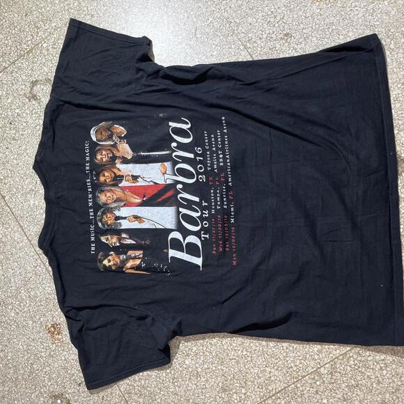 Barbara Streisand Preowned Large T-shirt