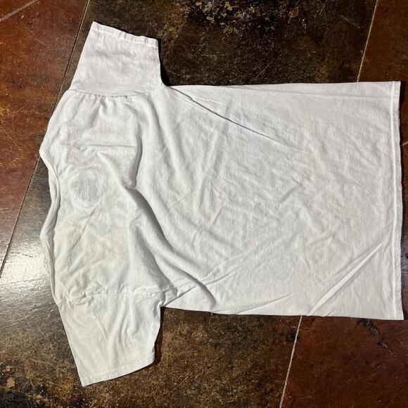 Helmet Preowned Small Band T-shirt