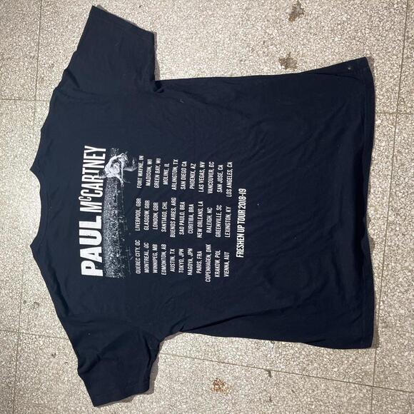 Paul McCartney PreOwned 2XL Band tshirt