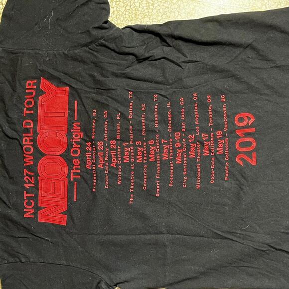 Neo City Preowned Large Band T-shirt