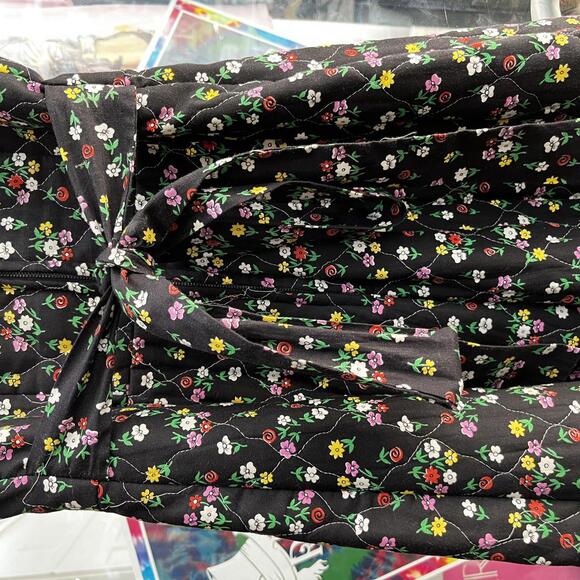 Vintage floral quilted preowned dress