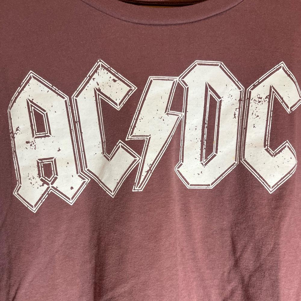 Acdc large purple graphic vintage preowned crop top longsleeve tshirt
