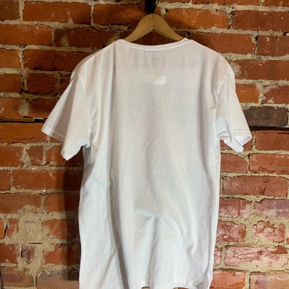 Foo fighters 2XLarge white graphic preowned T-shirt