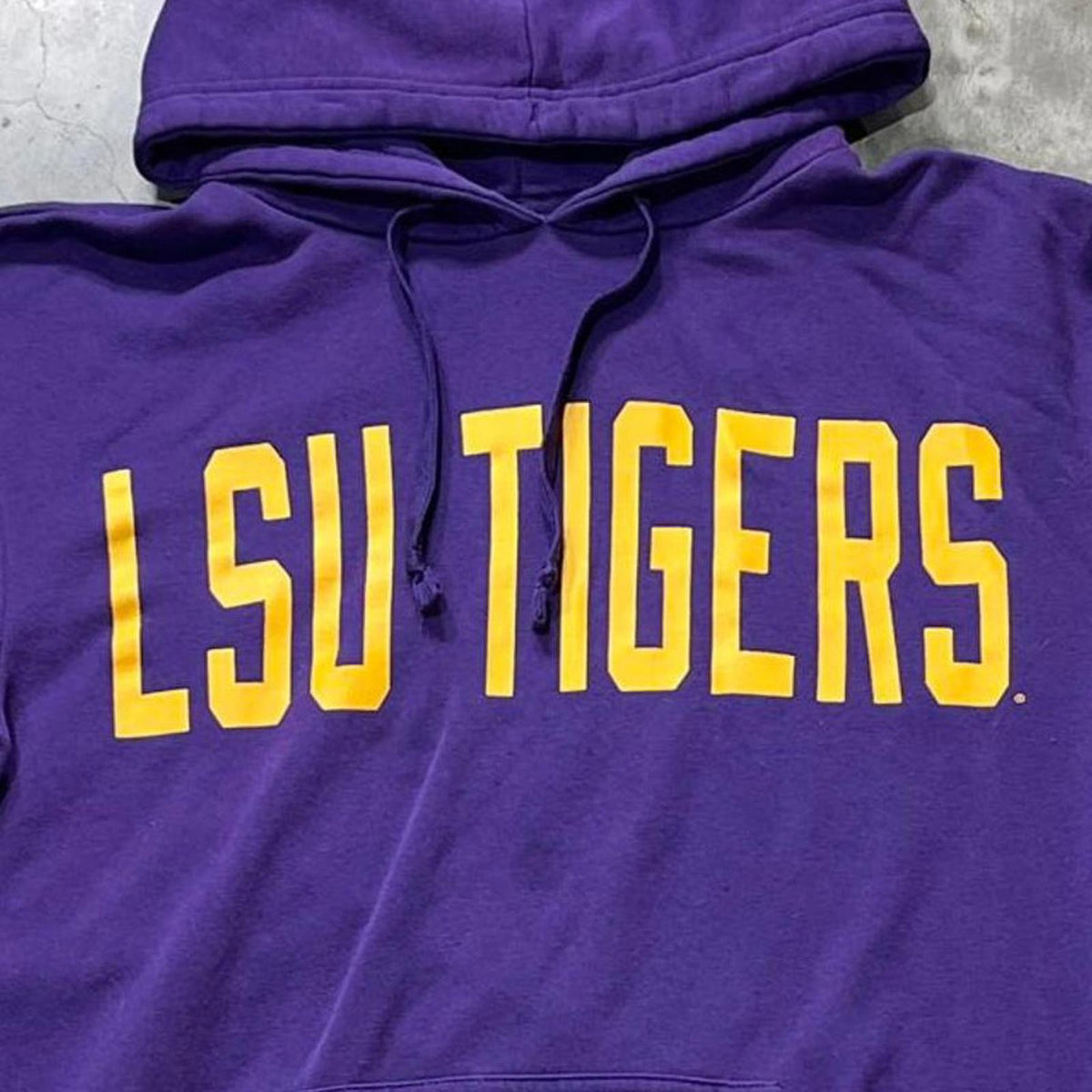 LSU Tigers Preowned Medium Hoodie