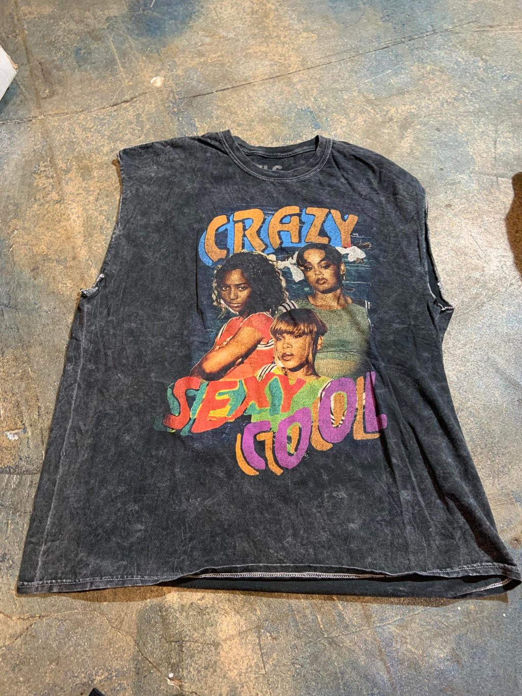 TLC Preowned XLarge T-shirt