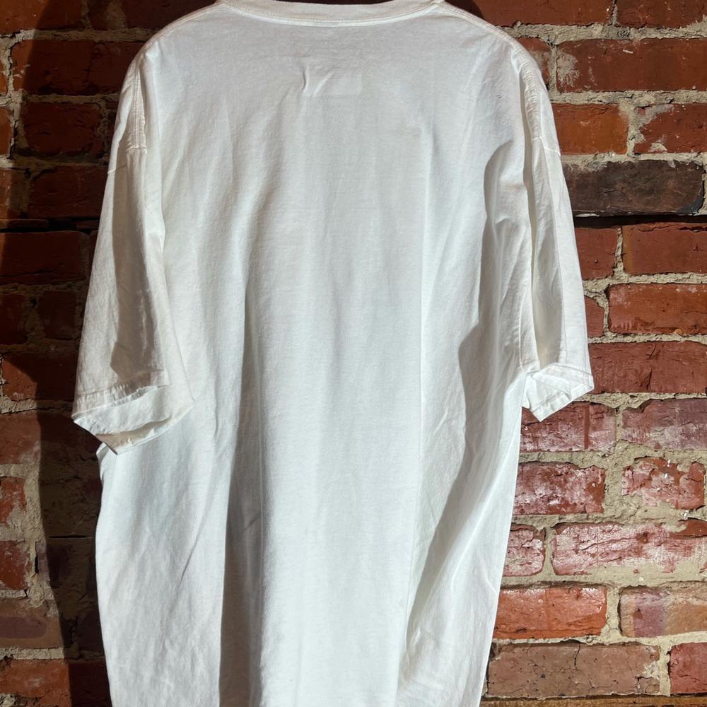 Metallica 2xlarge white graphic vintage distressed preowned tshirt