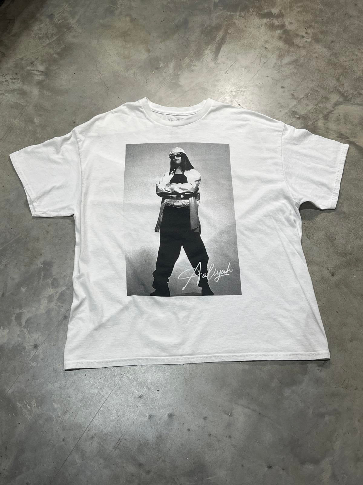 Aaliyah Preowned XL T-shirt