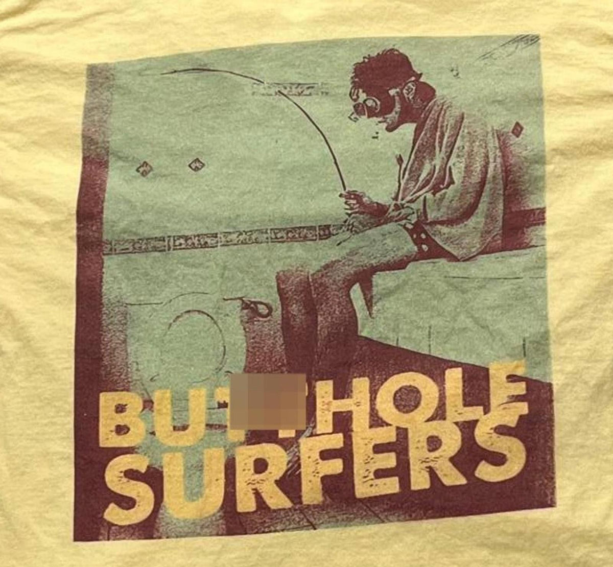But**ole Surfers Preowned XL T-shirt