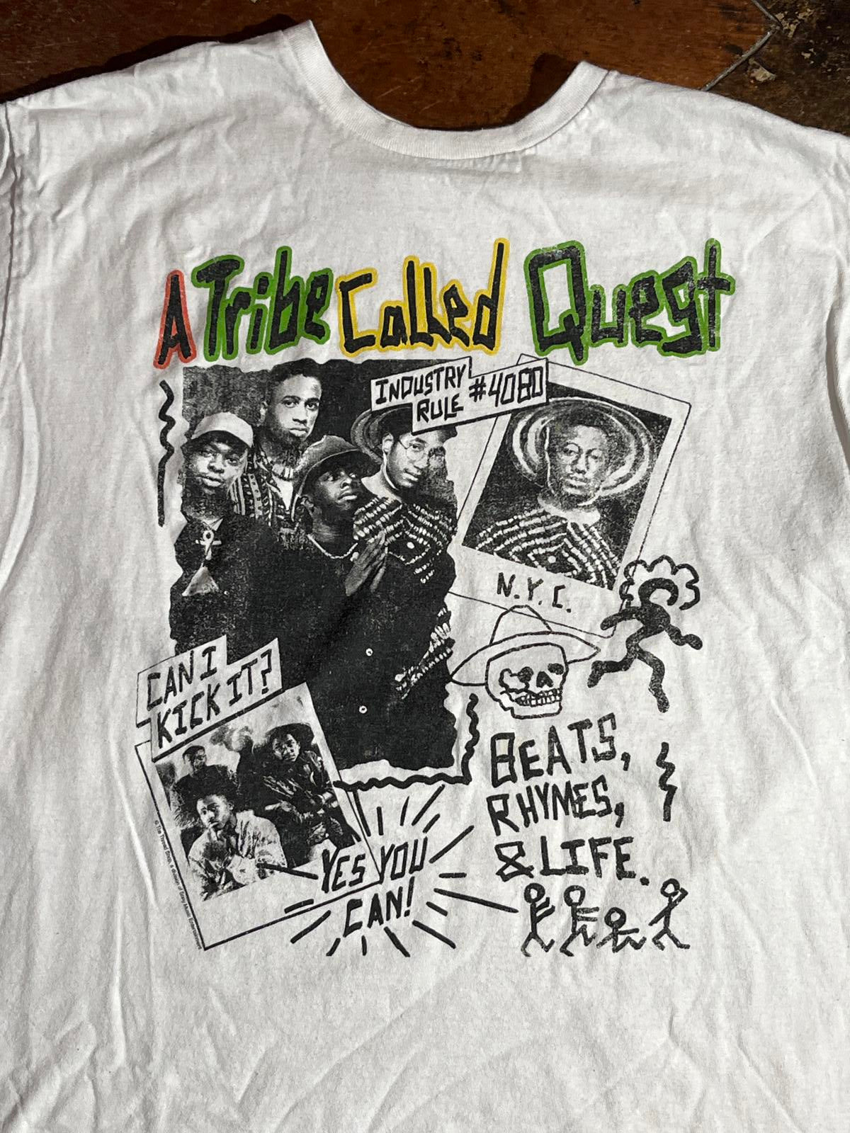 A tribe called quest Preowned Large Band T-shirt