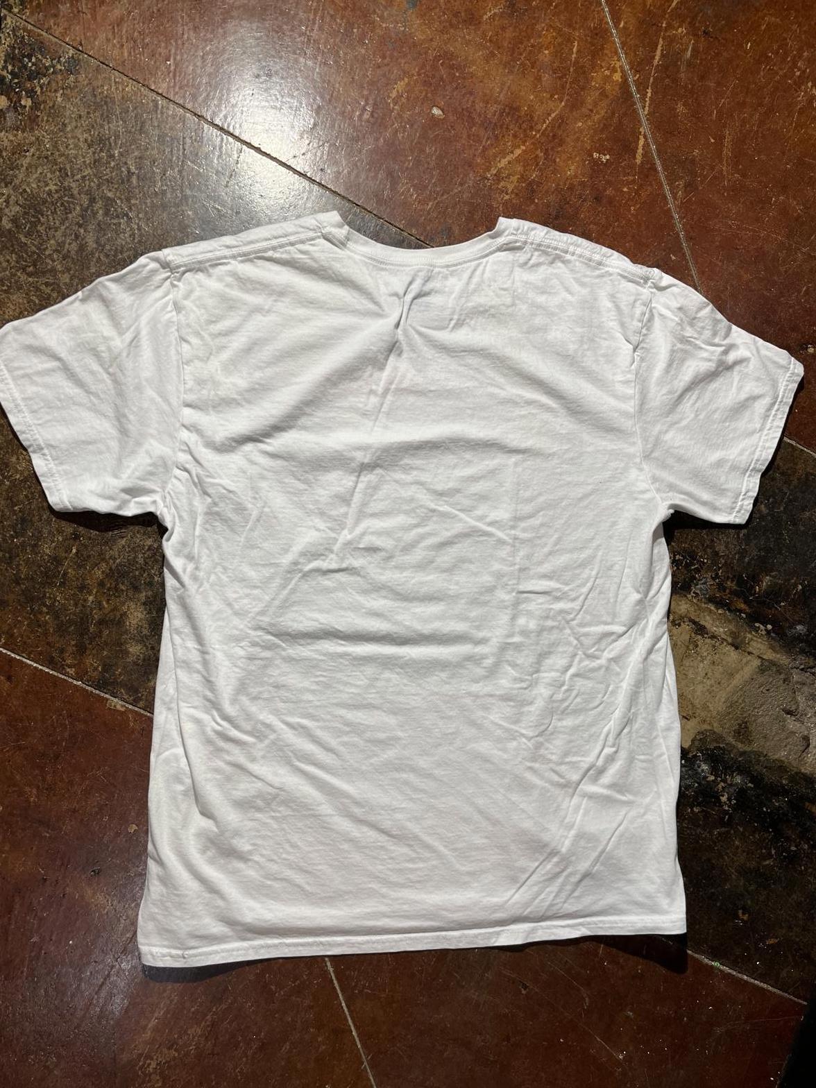 Helmet Preowned XL Band T-shirt