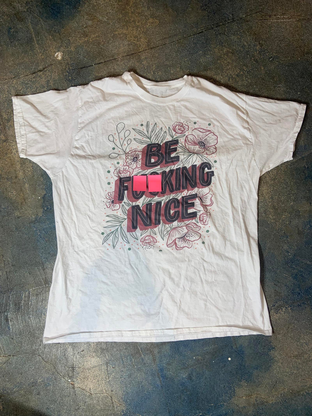 Be Nice PreOwned White XXL Shirt