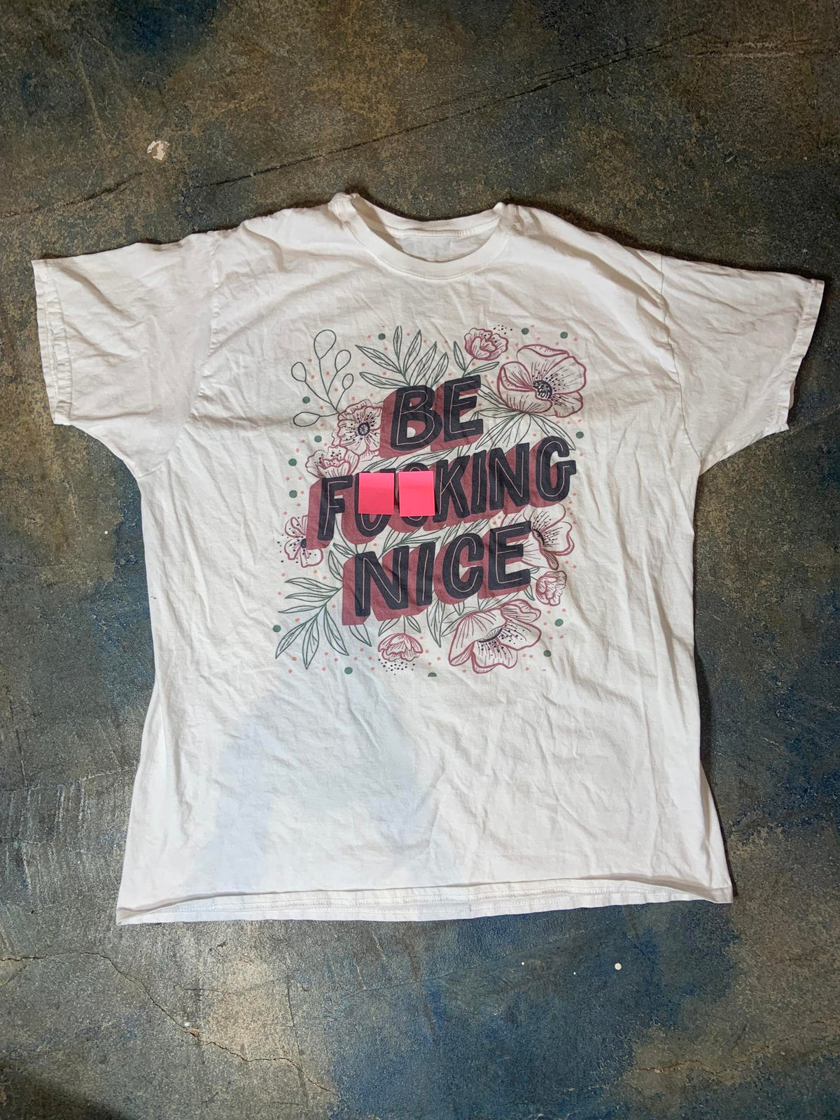 Be Nice PreOwned White XXL Shirt