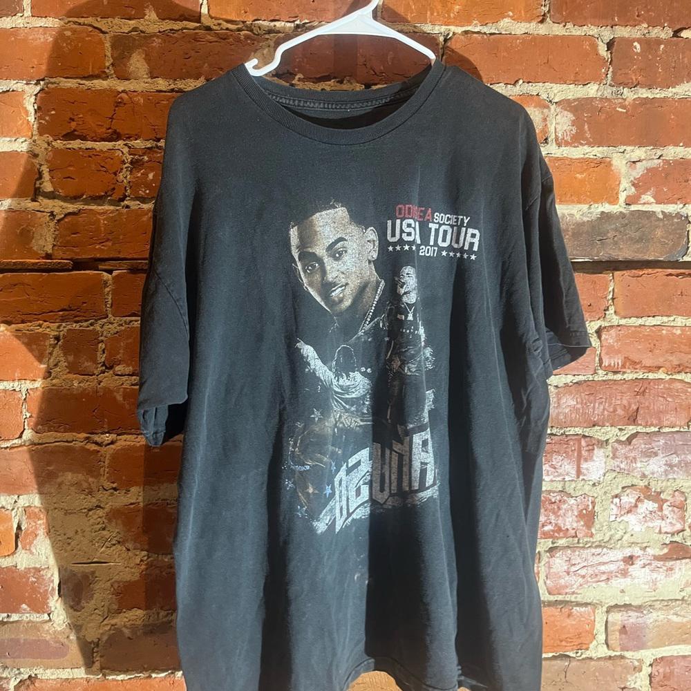 Ozuna xlarge black graphic vintage preowned tshirt