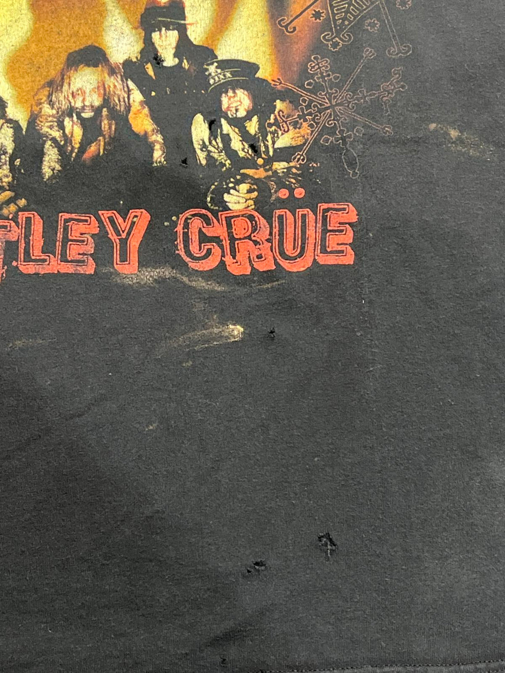 Motley Crue Preowned 2XL Band T-shirt