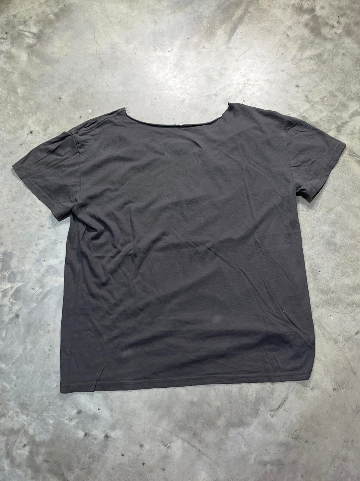 The Rolling Stones Preowned XL Cropped Neckline T-shirt