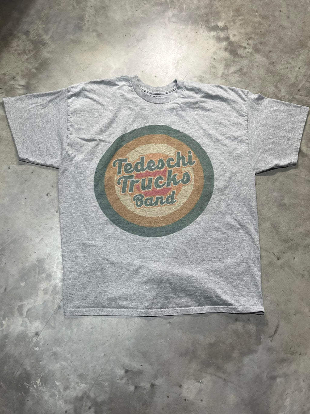 Tedeschi Trucks Band Preowned 2XL T-shirt