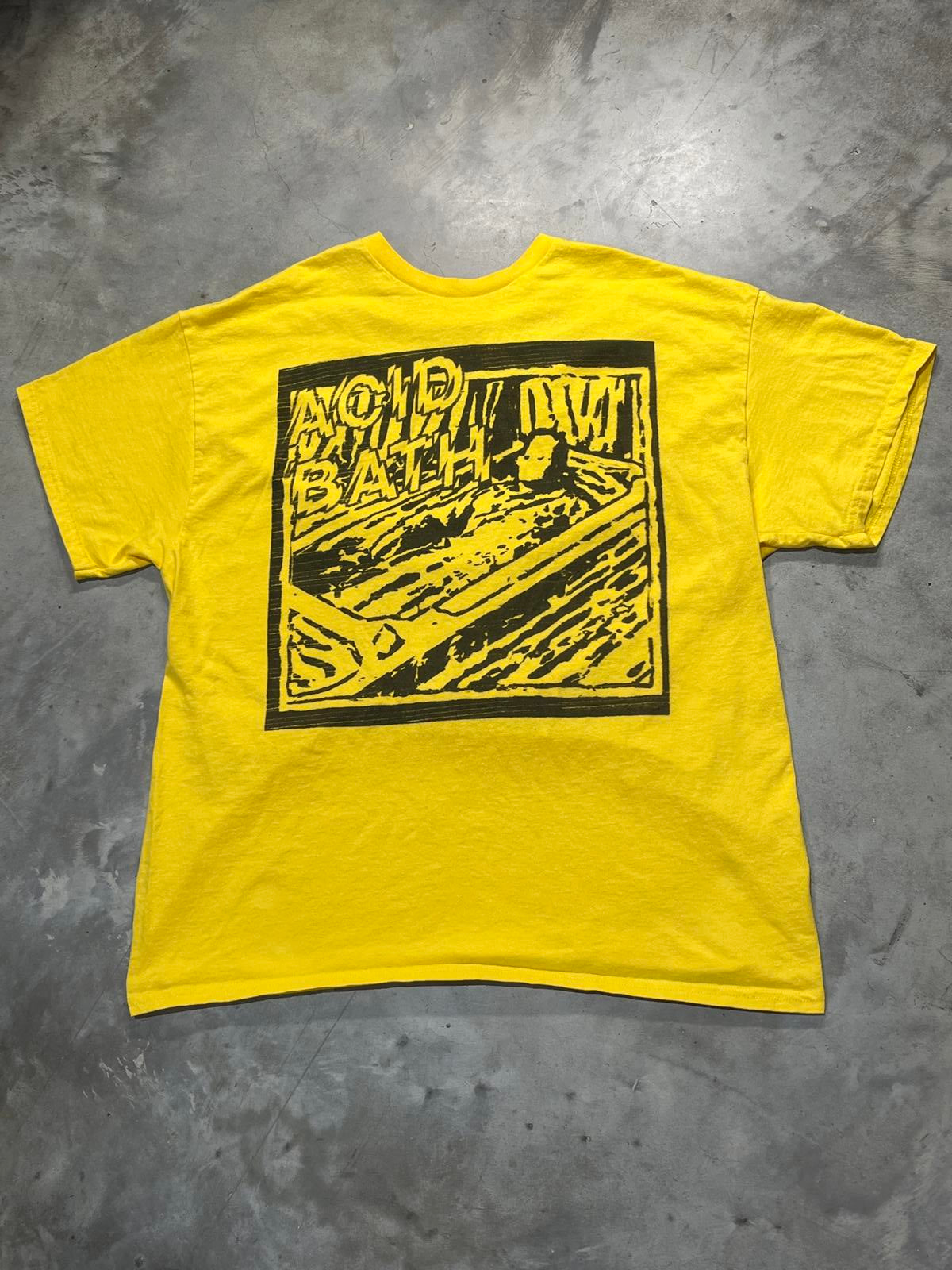 Acid Bath Preowned XL T-shirt