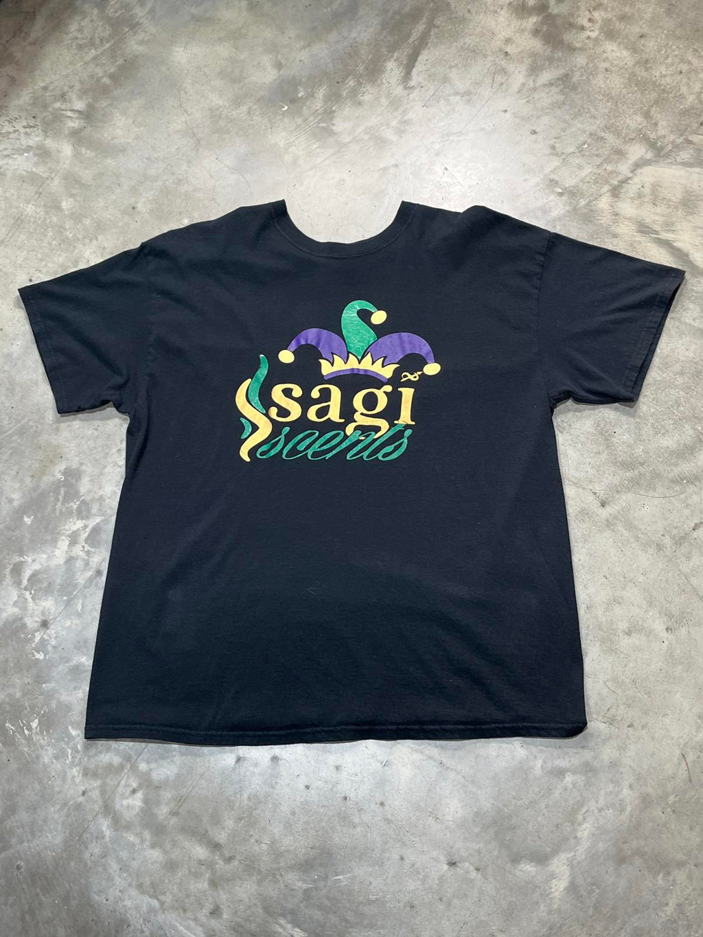 Vintage Mardi Gras Sagi Scents Preowned XL T-shirt