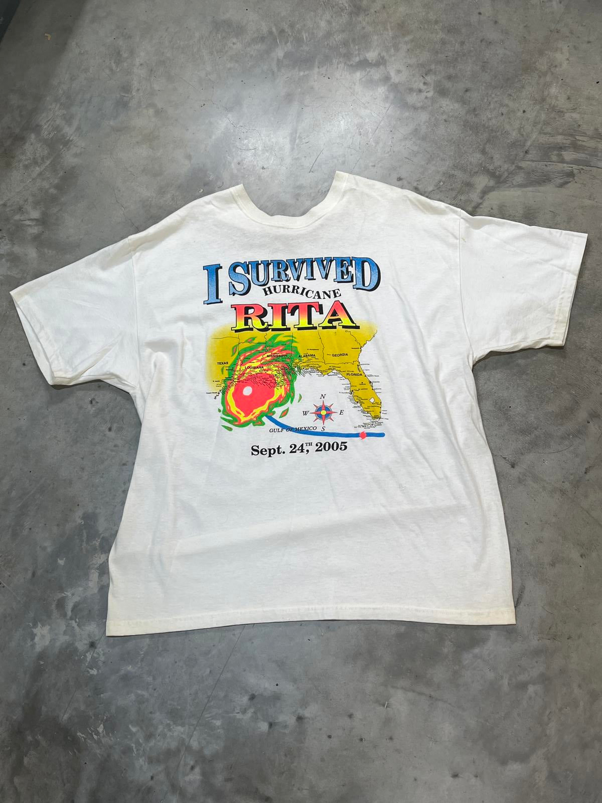 I Survived Hurricane Rita Preowned XL T-shirt