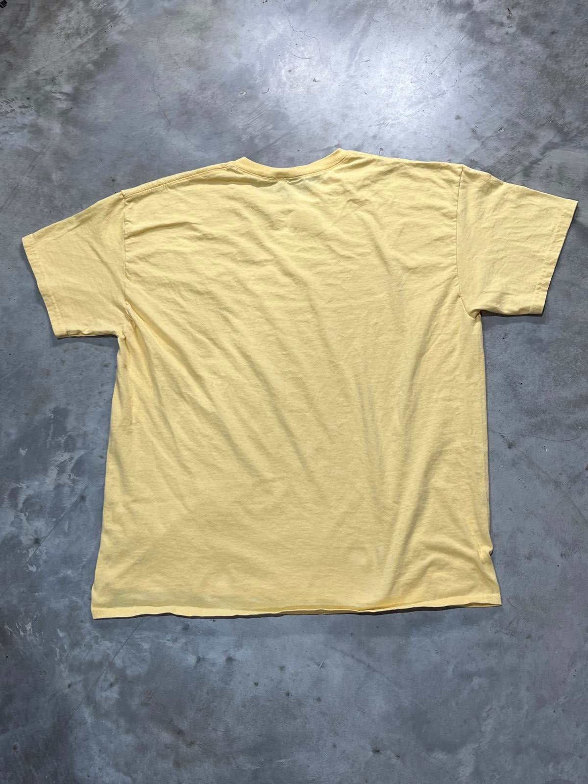 But**ole Surfers Preowned XL T-shirt
