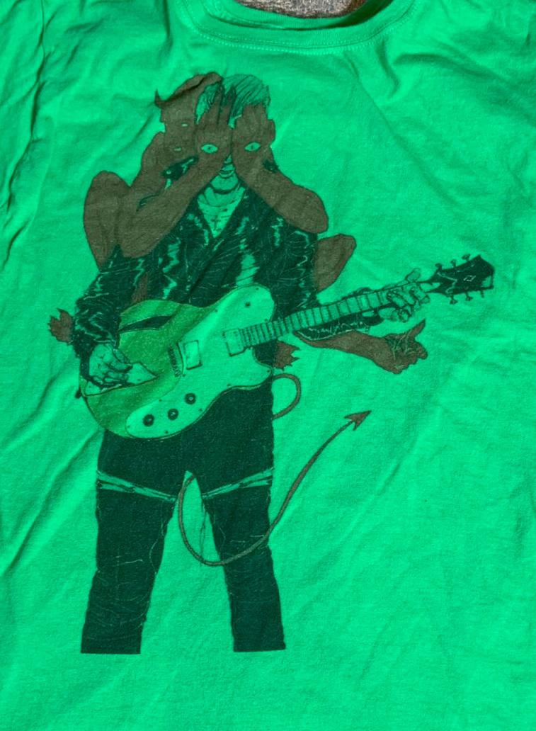 Queens of The Stone Age PreOwned XL Green Shirt