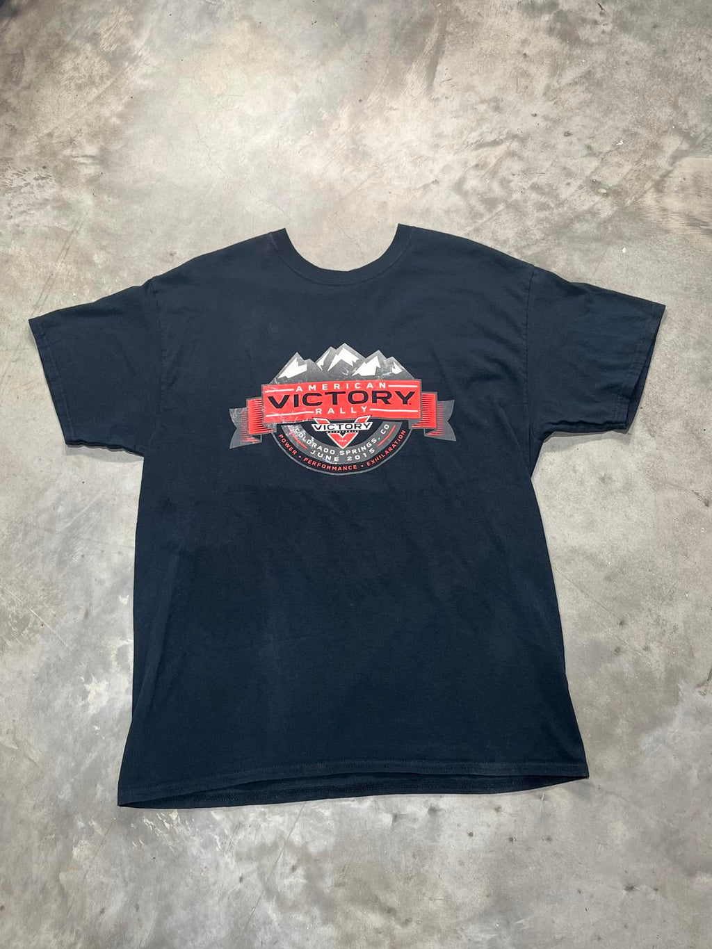 2015 American Victory Rally Preowned Large Graphic T-shirt