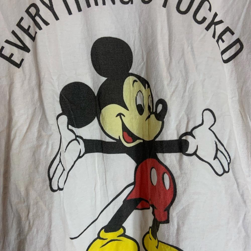 Everything’s fucked ladies 2XLarge white graphic preowned T-shirt