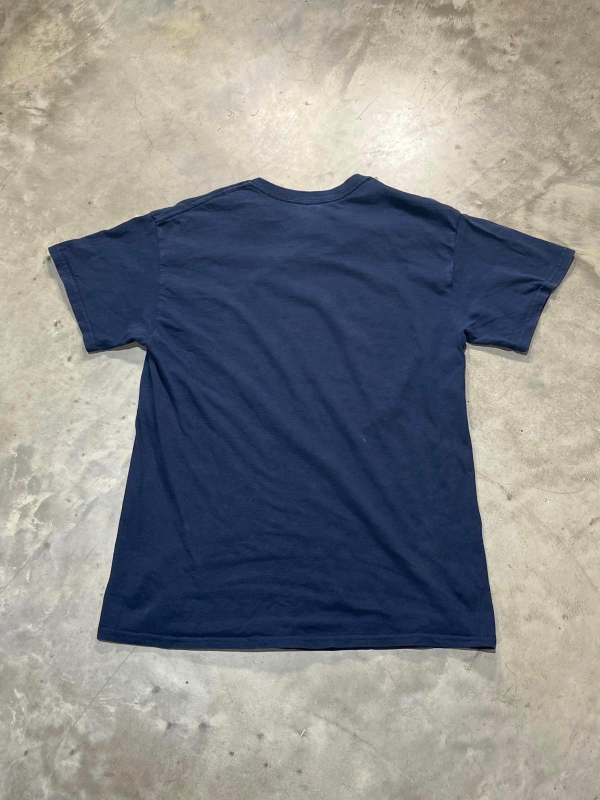 Carnival Caribbean Cruise Preowned Medium T-shirt
