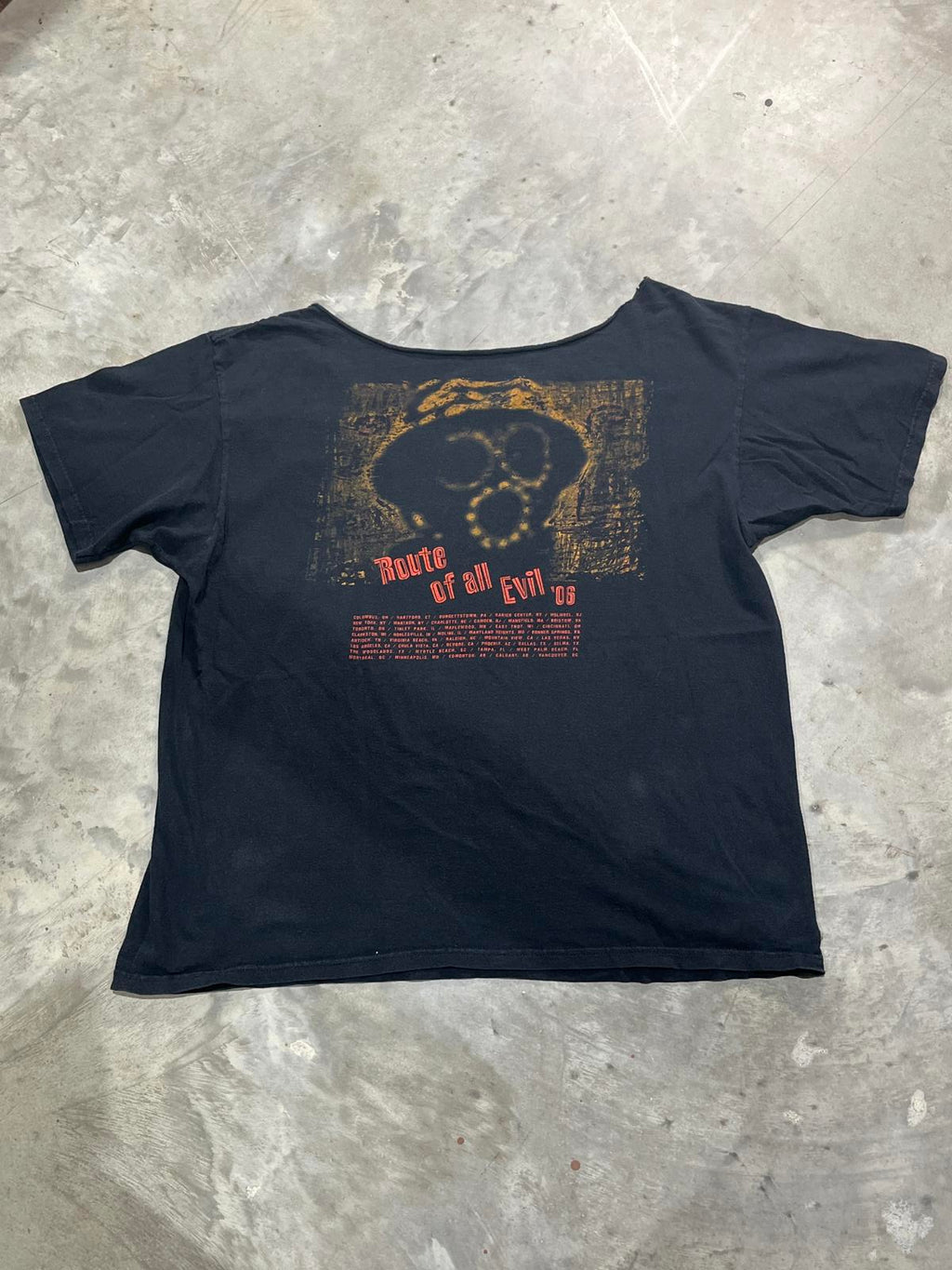 Motley Crue Preowned 2XL Band T-shirt