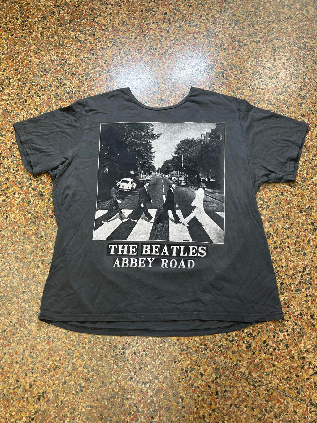 The Beatles PreOwned 3XL Band tshirt