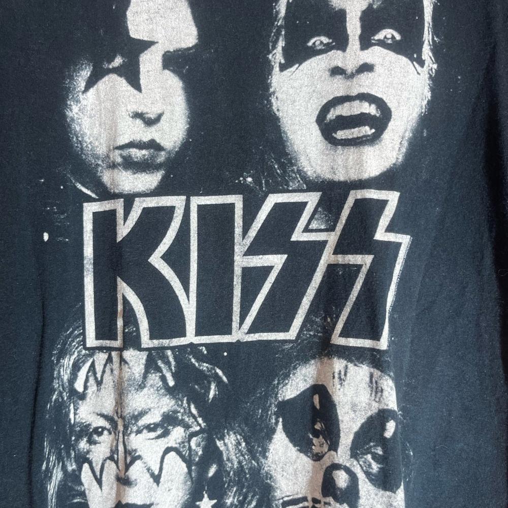Kiss xlarge black graphic vintage preowned tshirt