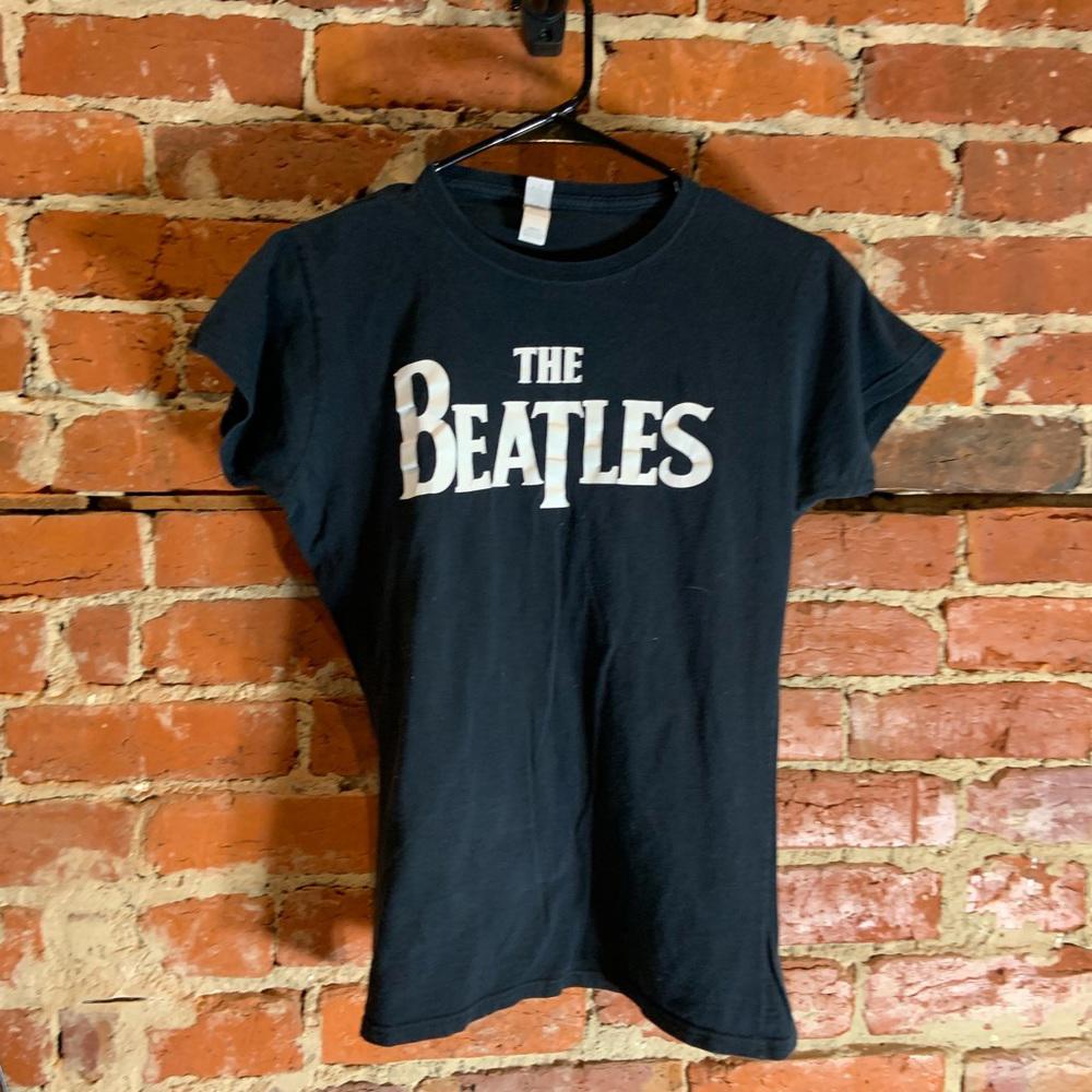 Beatles ladies Xlarge black graphic preowned T-shirt