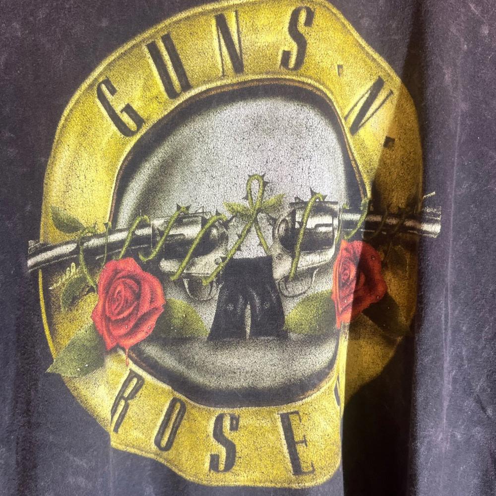 Guns & roses xlarge black graphic vintage preowned tshirt