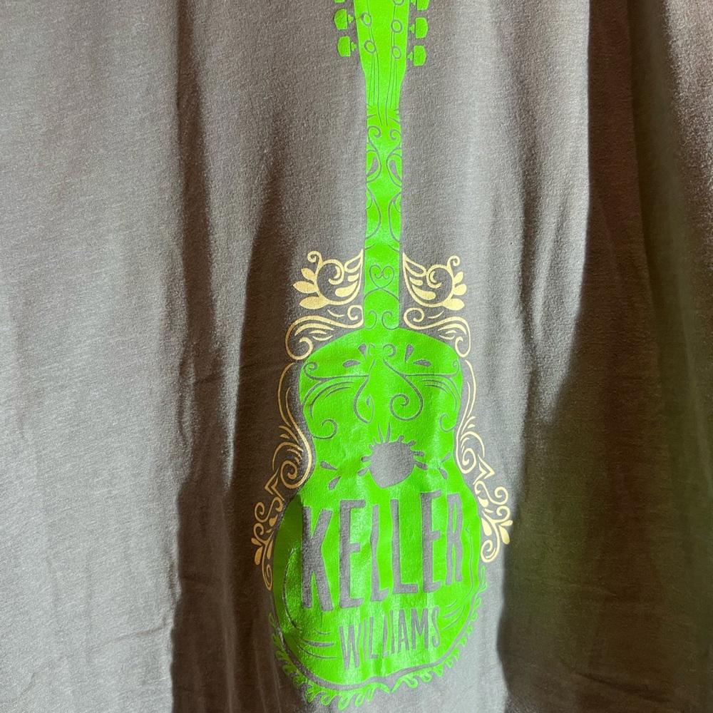 Keller Williams 2xlarge grey graphic vintage preowned tshirt