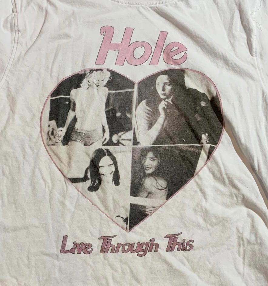 Hole PreOwned Medium Band TShirt