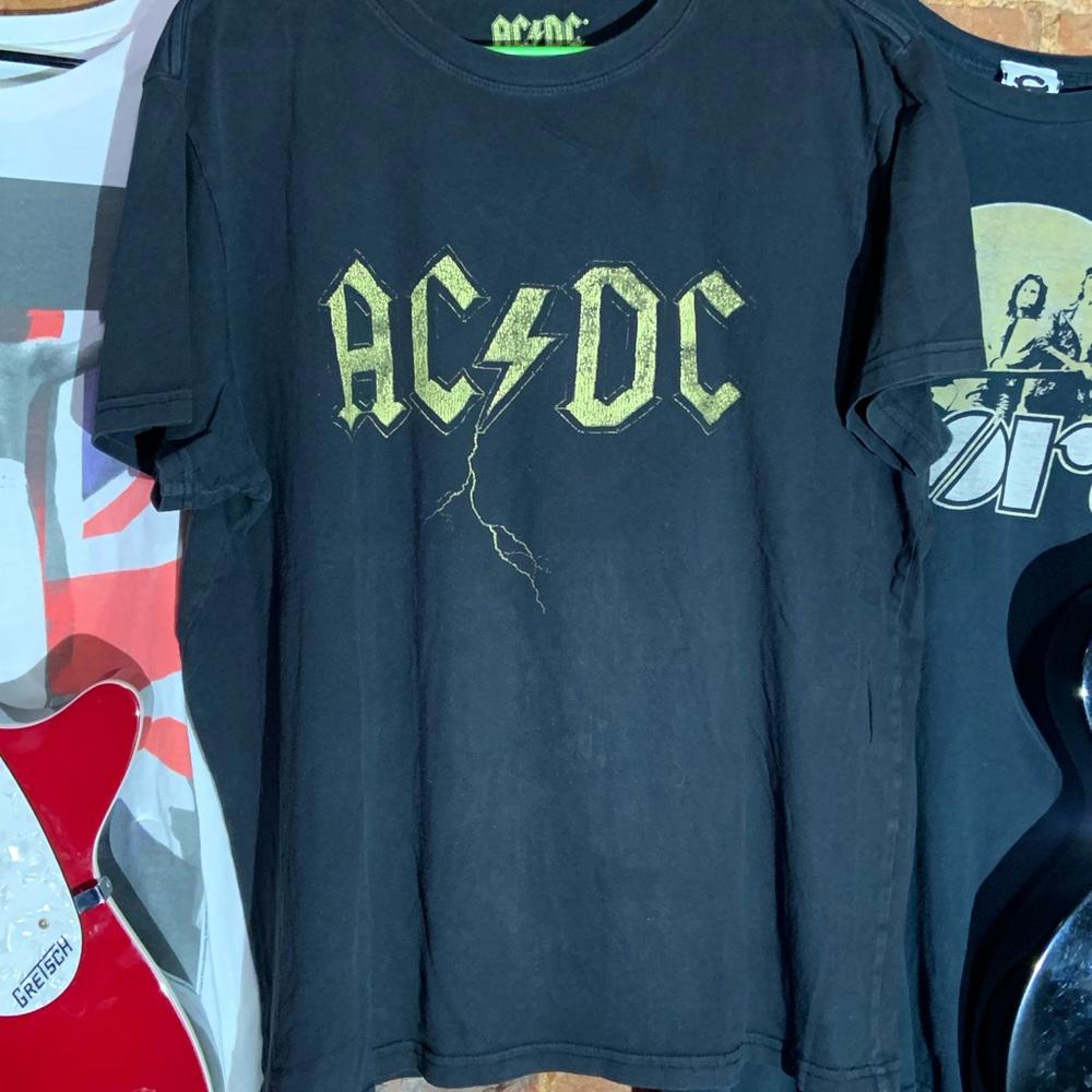 ACDC L Black graphic vintage T-shirt