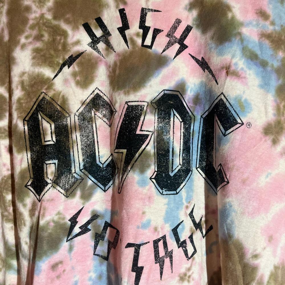 Acdc large tiedye multicolored graphic vintage preowned tshirt
