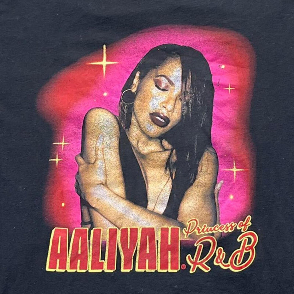Aaliyah Preowned Large T-shirt