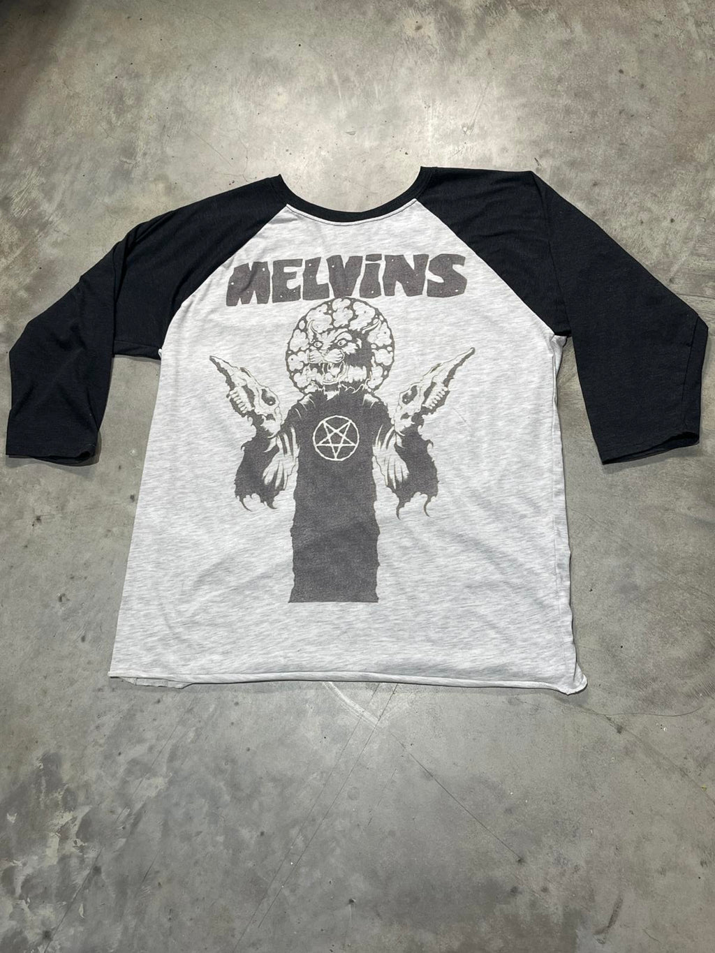 Melvins Preowned XL 3/4 Sleeve T-shirt