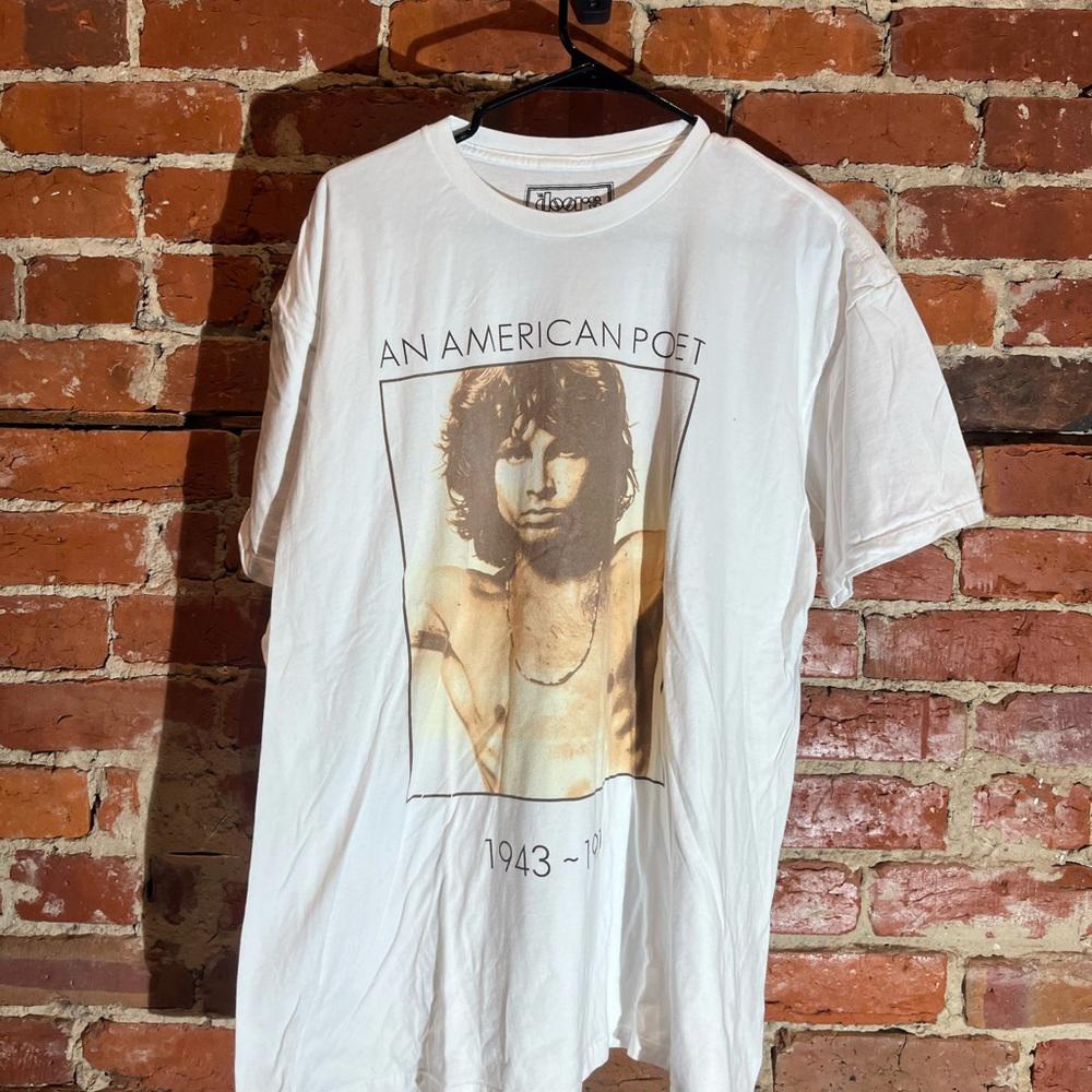 The doors xlarge white graphic vintage preowned tshirt