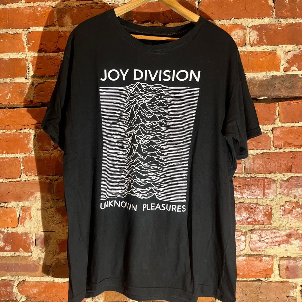 Joy division 2xlarge black graphic vintage preowned tshirt