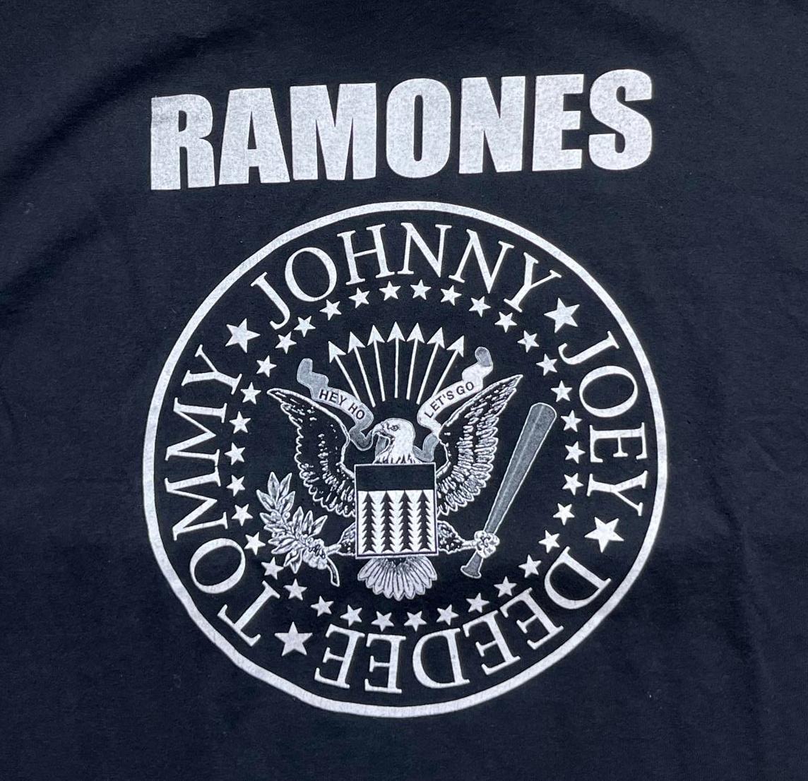 Ramones PreOwned 2XL Band tshirt