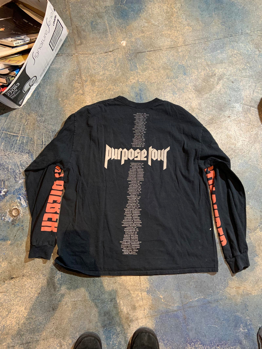 Justin Bieber Preowned XLarge Long Sleeve T-shirt