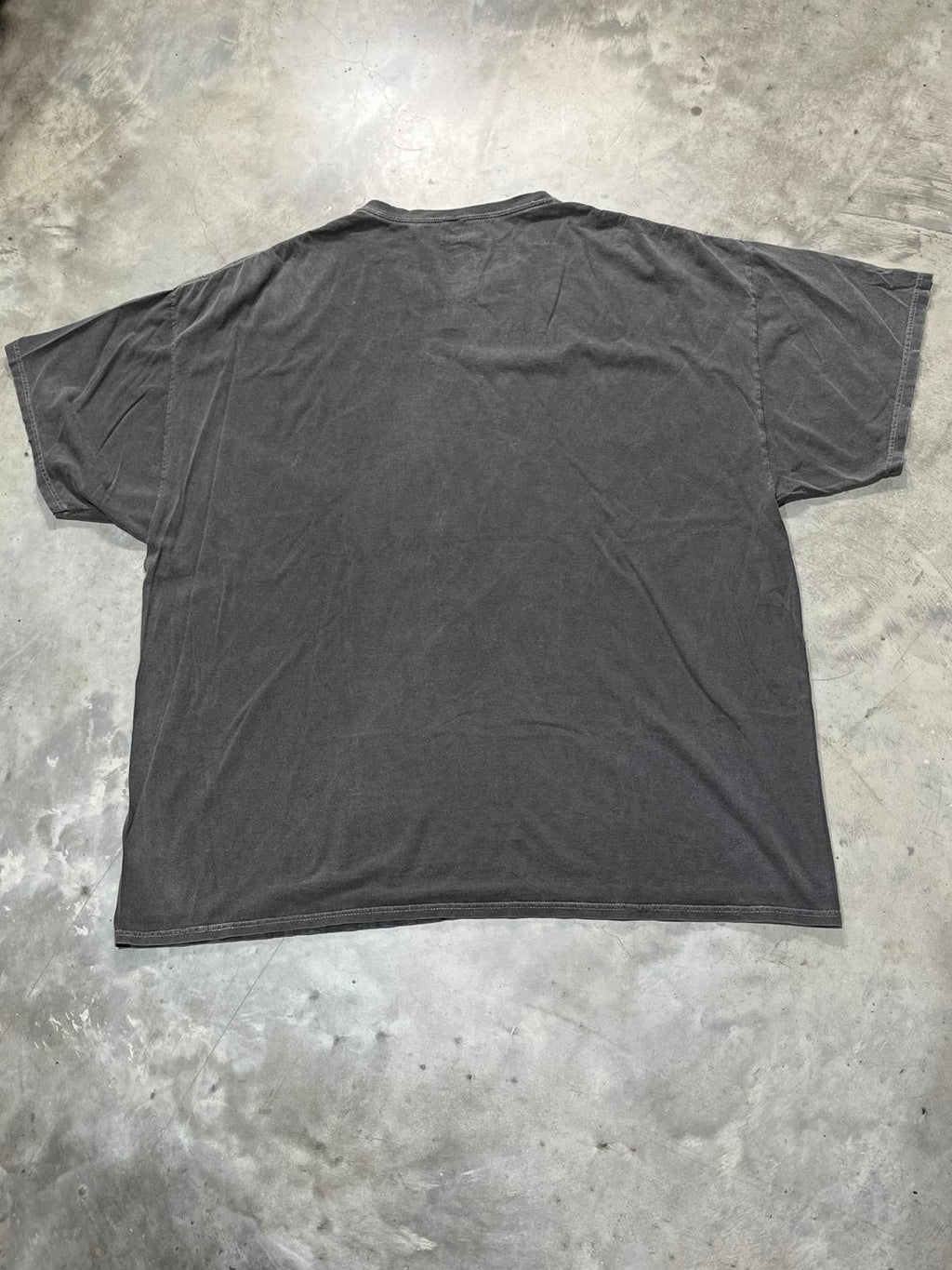 Nirvana Preowned 2XL Distressed T-shirt
