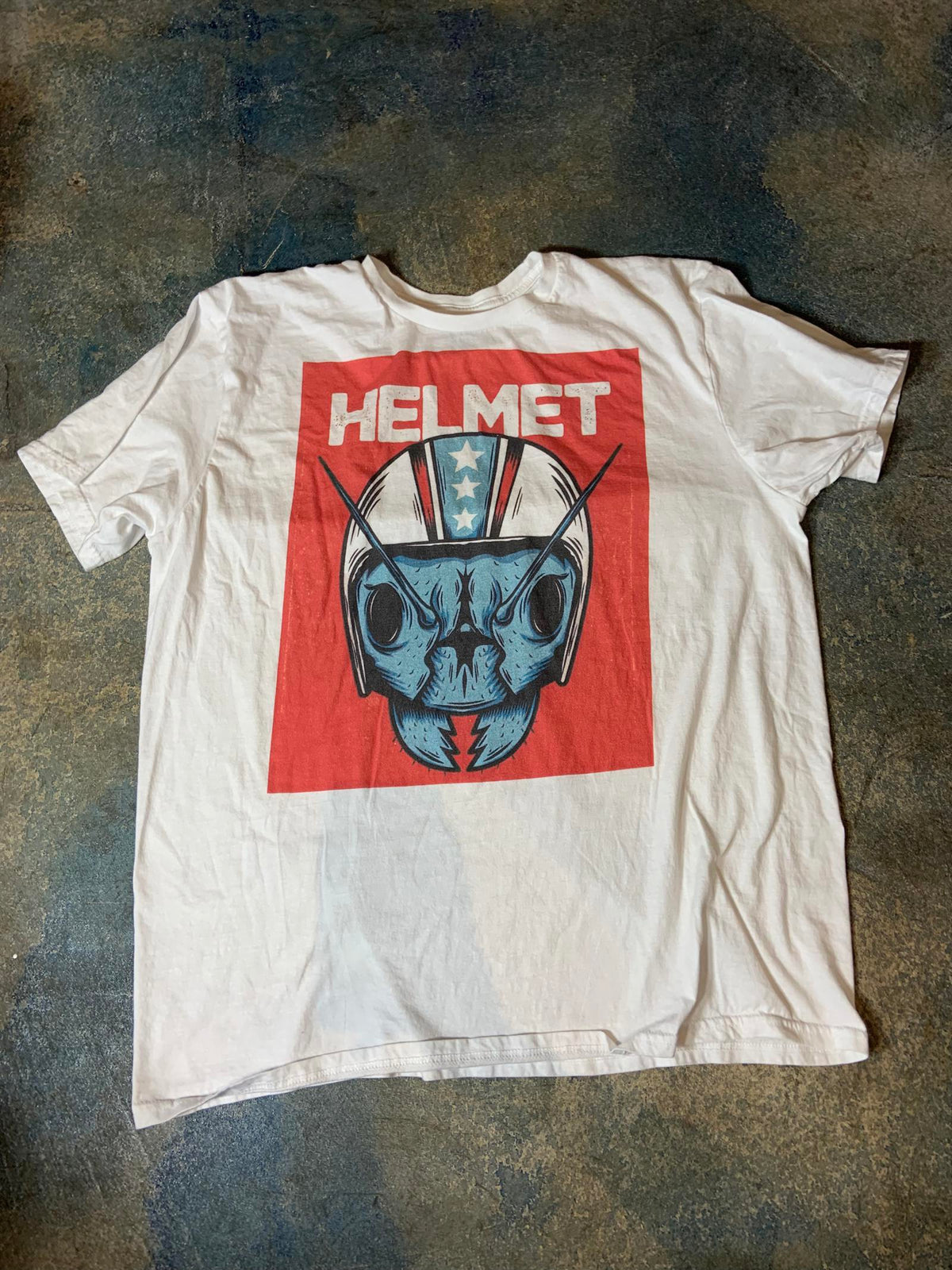 Helmet PreOwned XL Band Tshirt