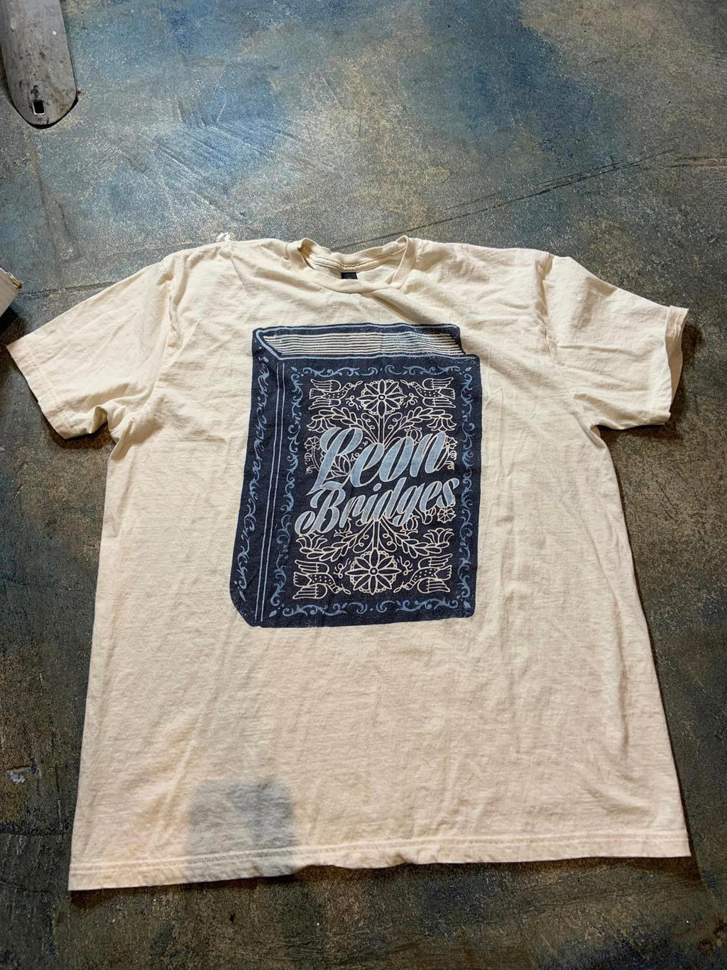 Leon Bridges PreOwned XLarge Band TShirt