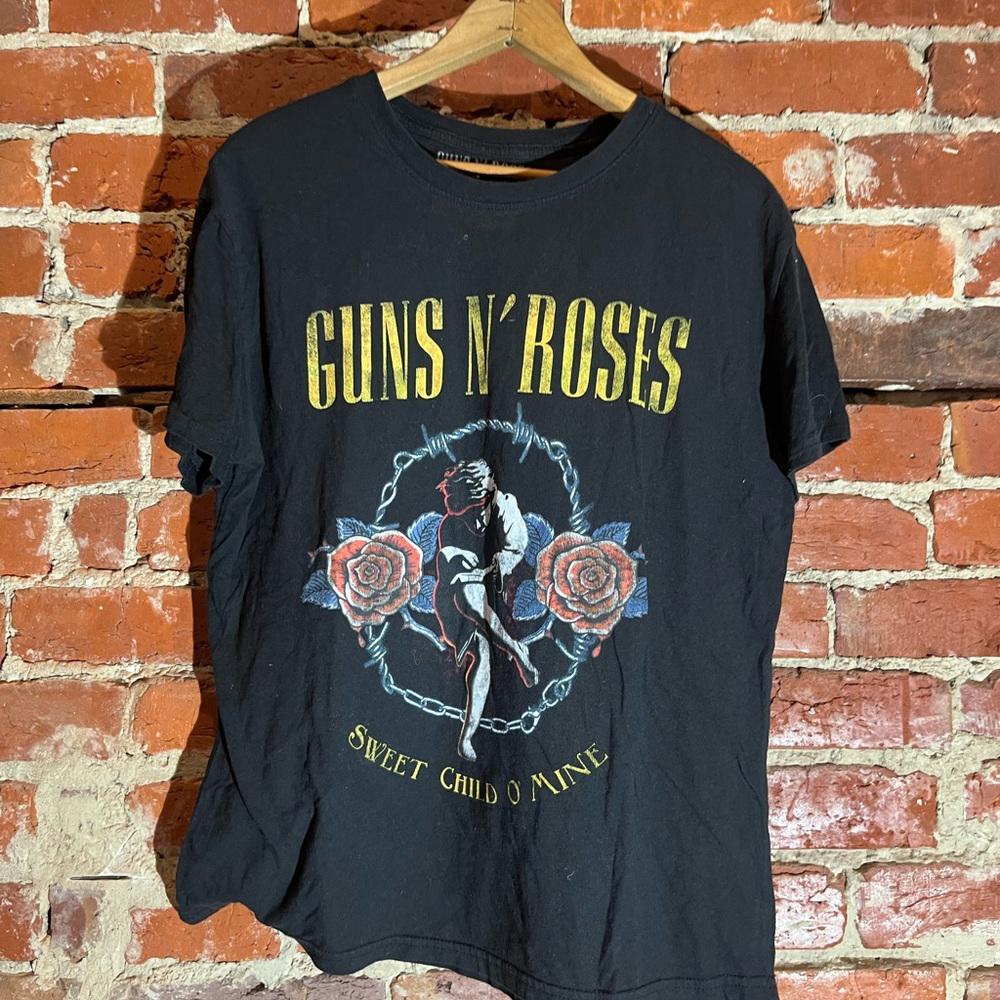 Guns & roses xlarge black graphic vintage preowned tshirt