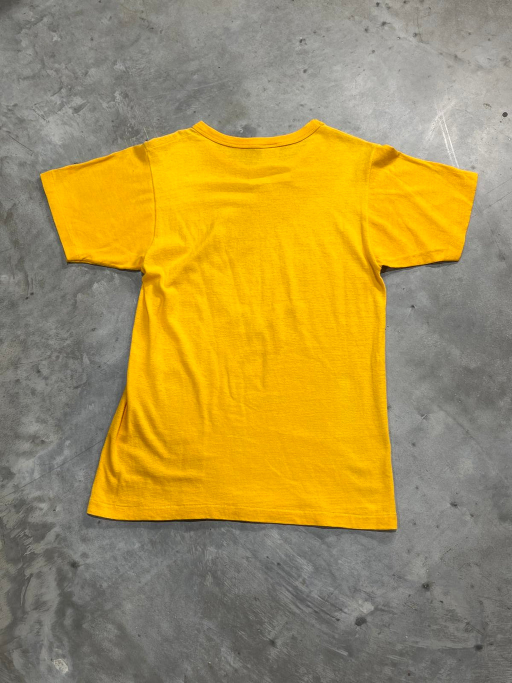 1979 Sigma Chi Derby Day Preowned Medium Graphic T-shirt