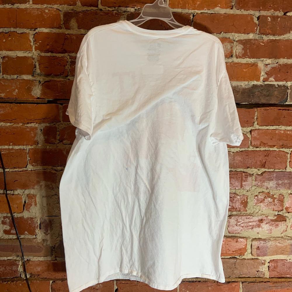 Violent femmes 2XLarge white graphic preowned T-shirt
