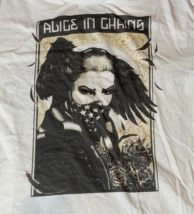 Alice in Chains PreOwned XL Band Tshirt